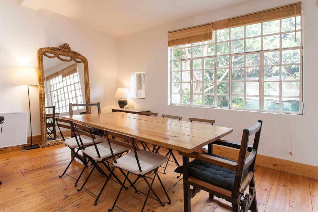 Central, Charming, Quiet, Garden And Parking Lejlighed